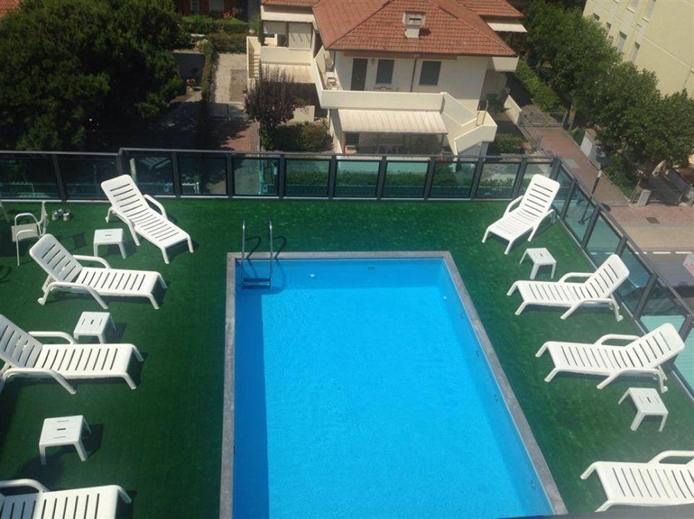 לידו די קלאסה Hotel Mirage מראה חיצוני תמונה
