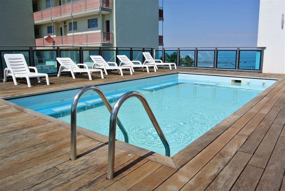 לידו די קלאסה Hotel Mirage מראה חיצוני תמונה